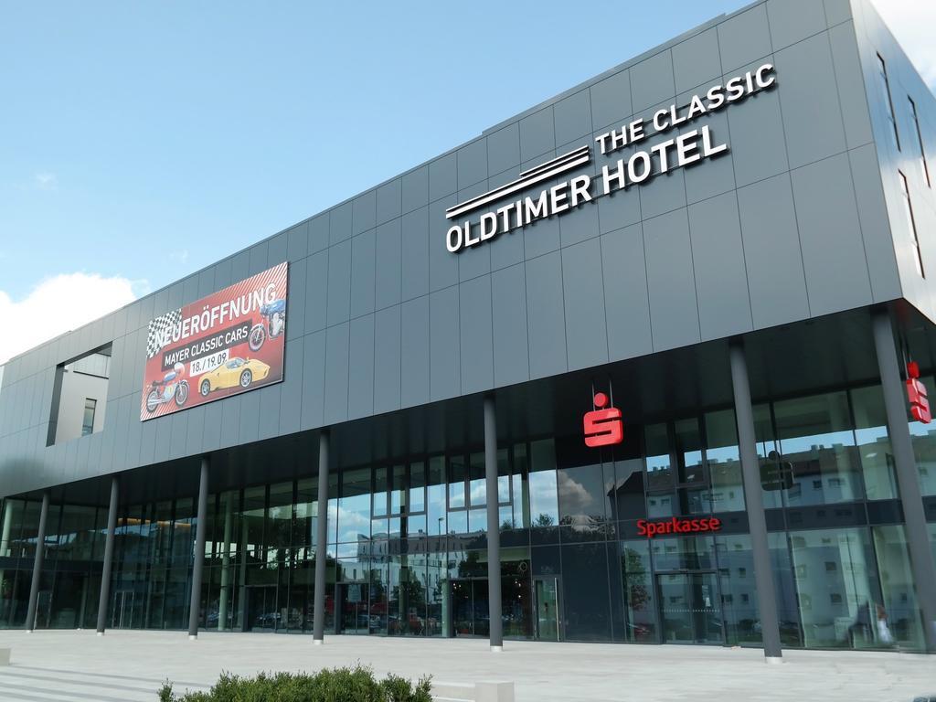 The Classic Oldtimer Hotel Инголщат Екстериор снимка